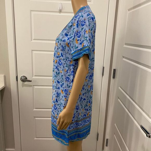 Women's Button Down Floral Dress. Blue. Small. Lightweight. Comfy. ResortWear. - Picture 4 of 15